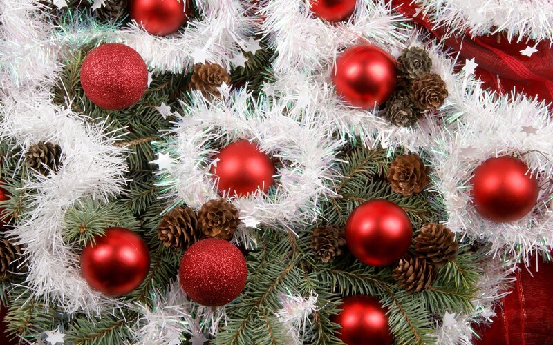 Christmas Tree Decorations — Red