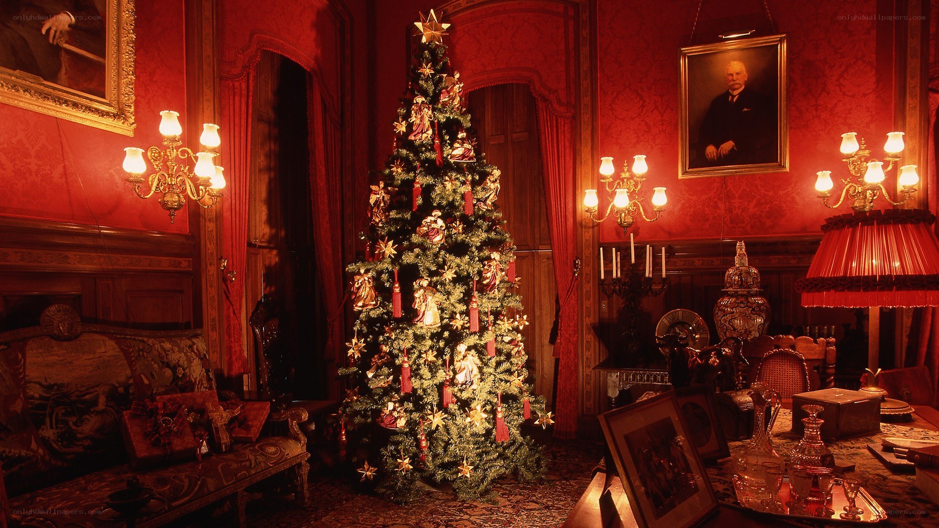 Christmas tree in a red room