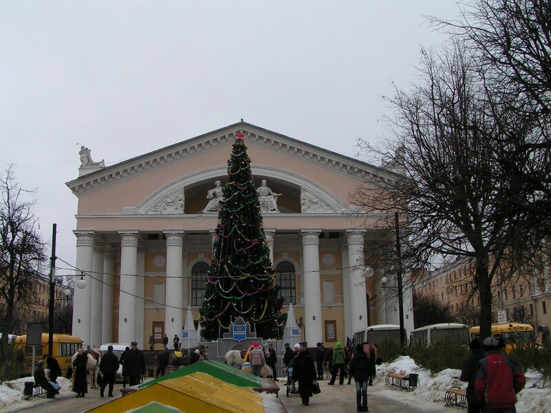 Christmas tree in front of a building