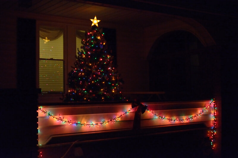 Christmas Tree on Porch — Red
