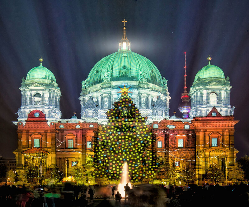 Christmas Tree Projection