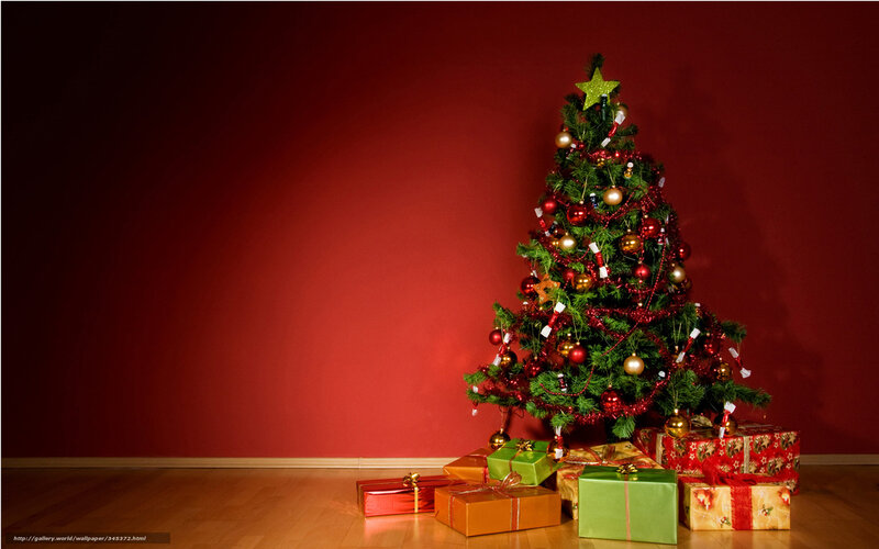 Christmas tree with gifts