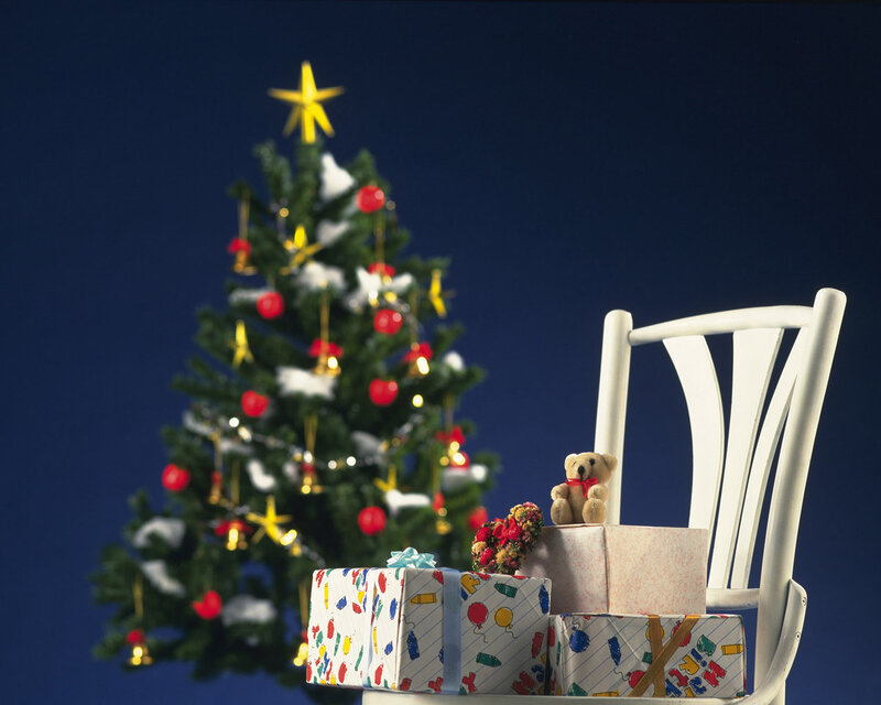 Christmas Tree with Gifts — Green, Festive, Night