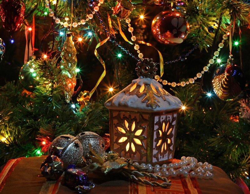 Christmas tree with lantern