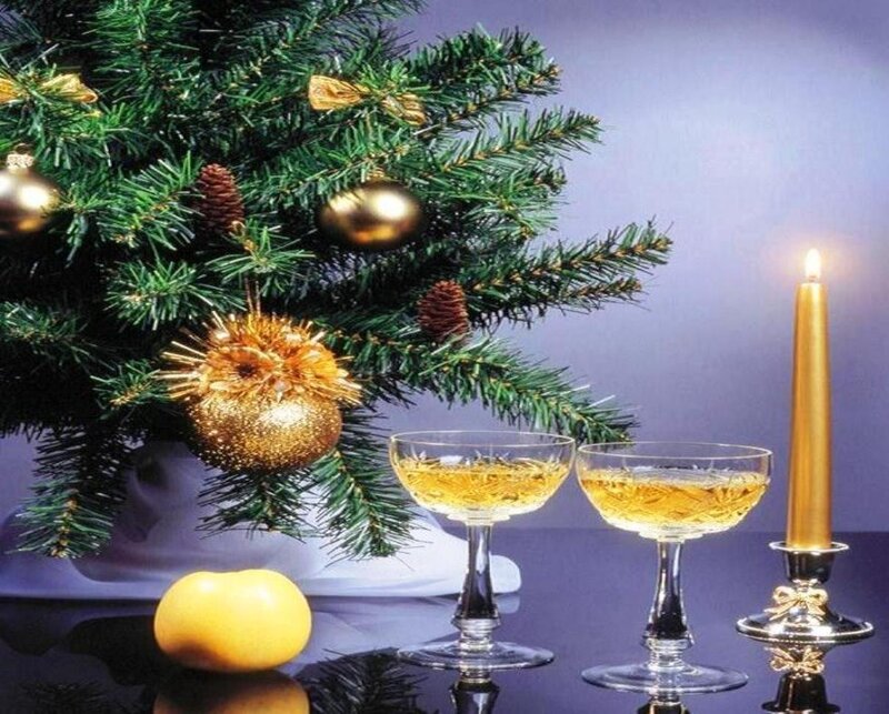 Christmas Tree with Ornaments — Green, Festive, Winter, Photograph, Candles