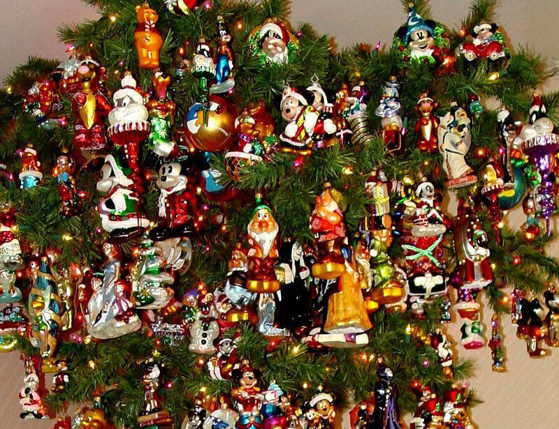 Christmas Tree with Ornaments — Green, Festive, Winter