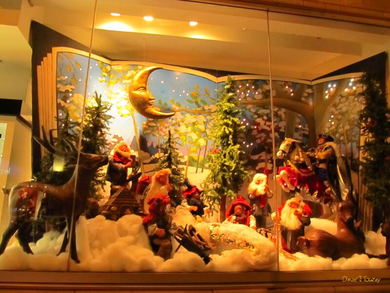 Christmas Window Display — White