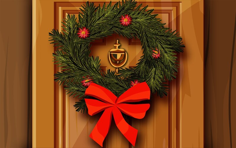 Christmas Wreath on Door — Green, Festive, Winter