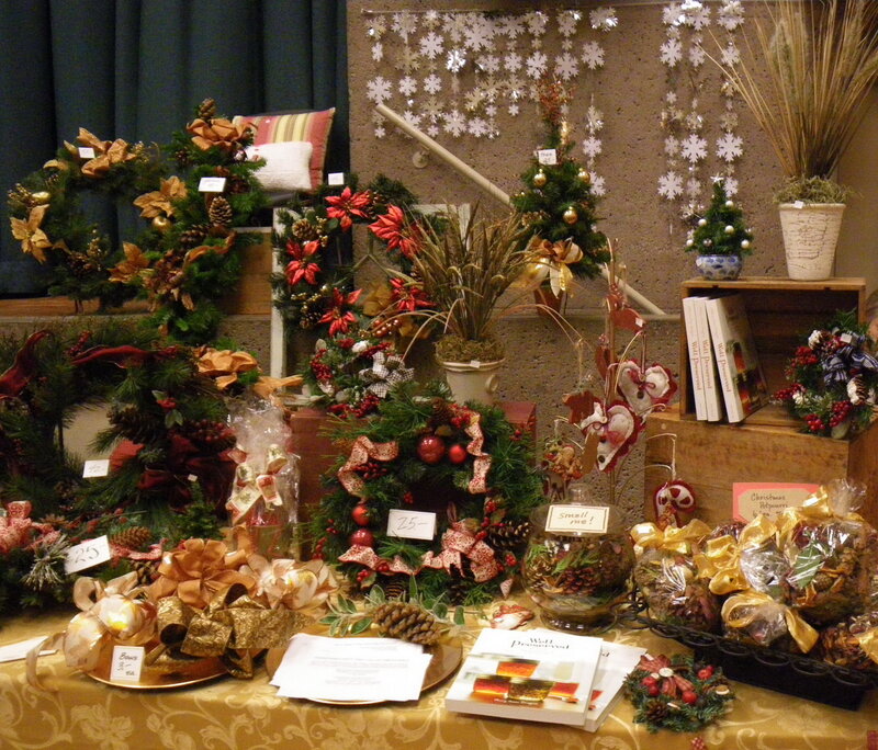 Christmas Wreaths and Decorations — Green