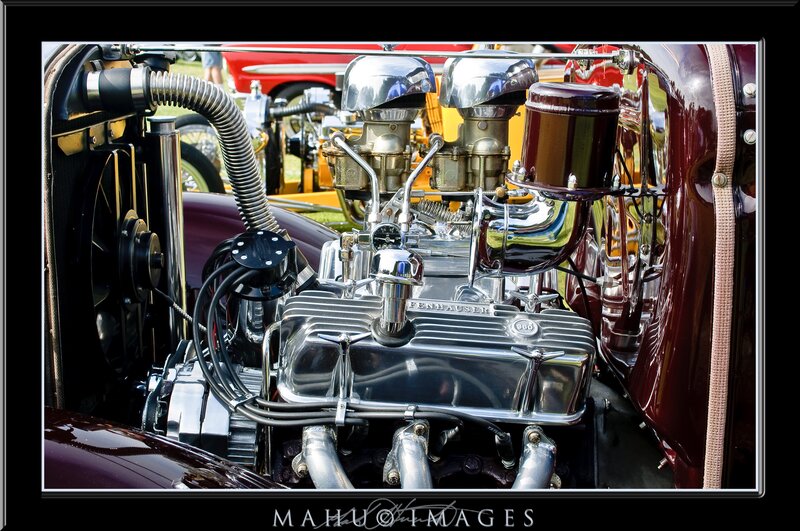 Chrome Car Engine — Silver