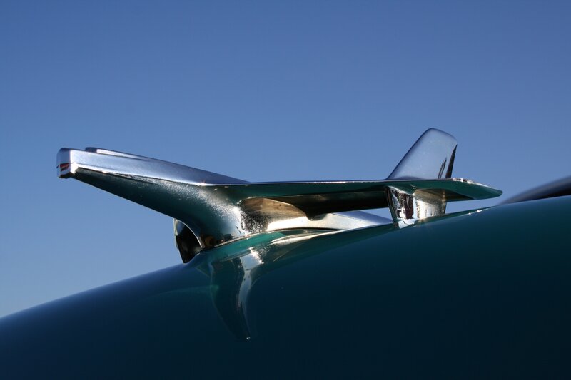 Chrome car hood ornament