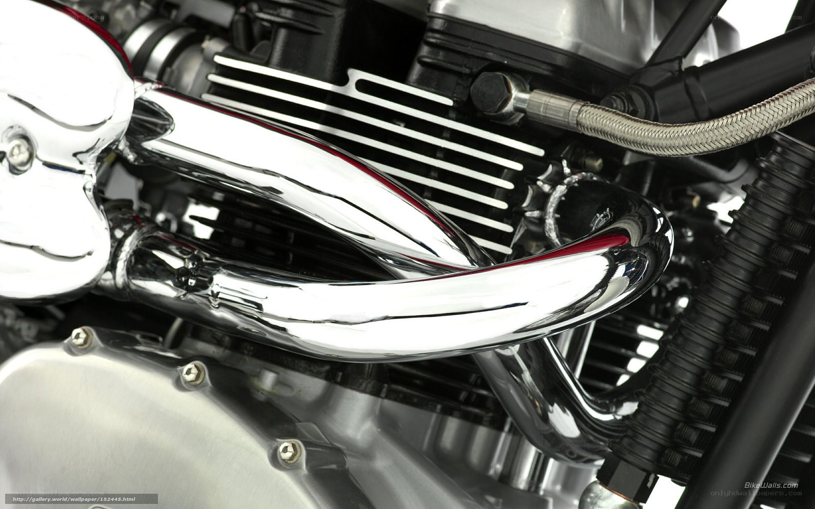 chrome motorcycle engine details