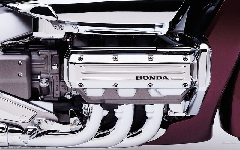 Chrome Motorcycle Engine — Silver