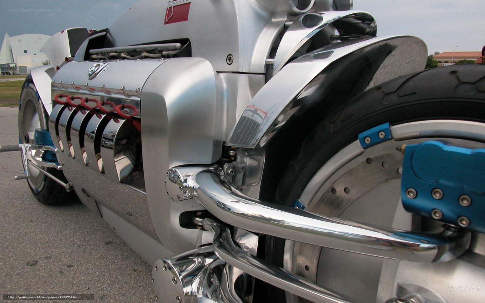 Chrome motorcycle engine