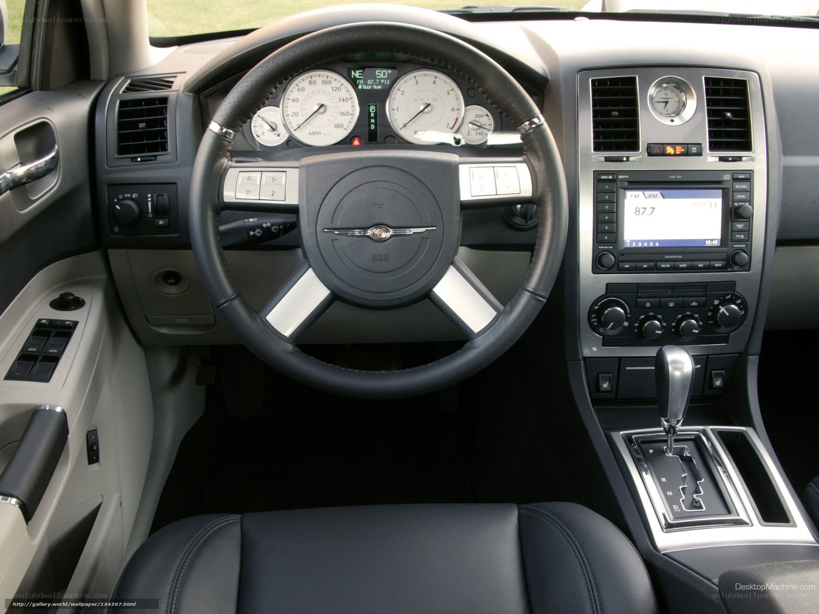 Chrysler 300 interior dashboard