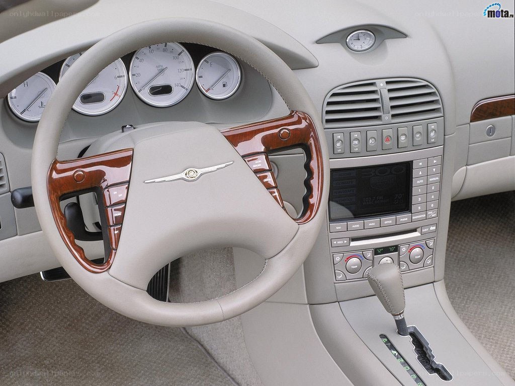 Chrysler 300 interior dashboard