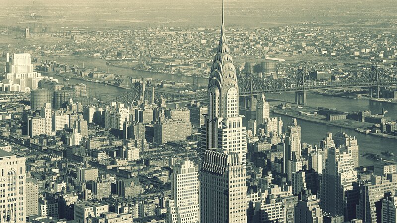Chrysler Building and Manhattan skyline