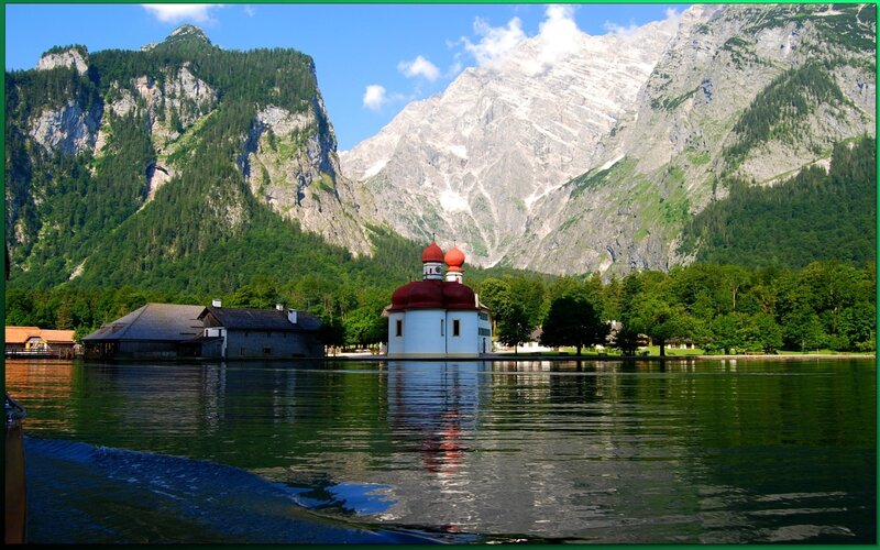 Church on Lake Island — Green