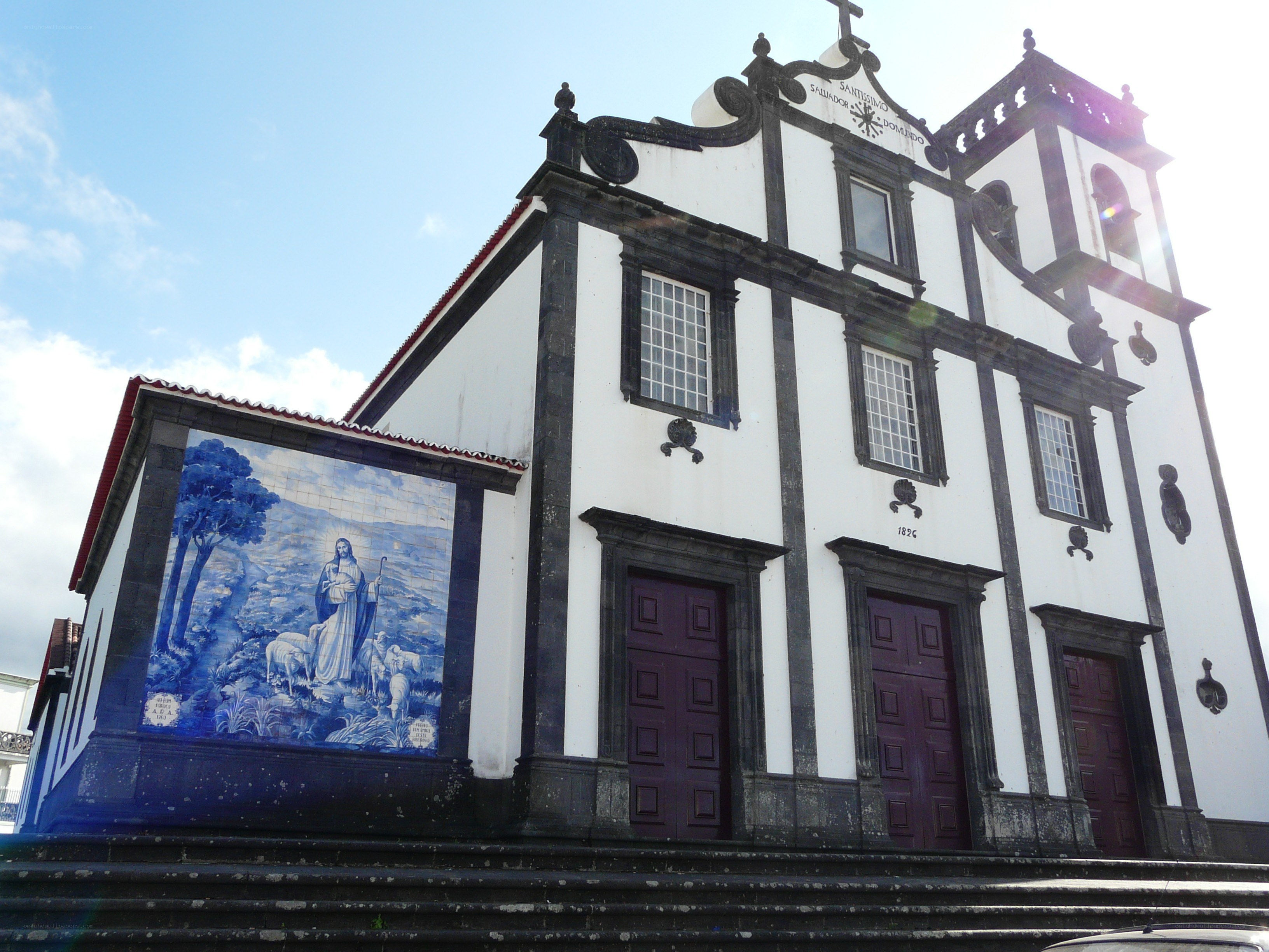 Church with blue tile mural