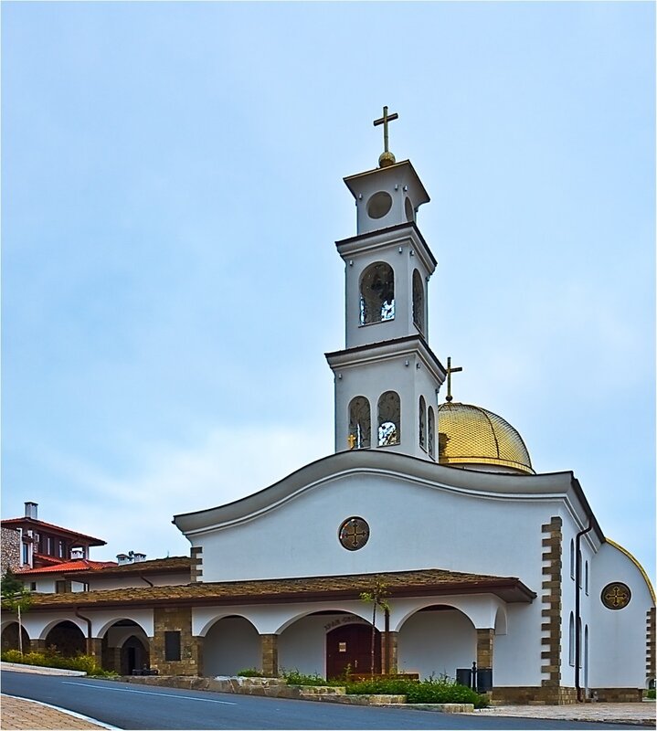Church with golden dome