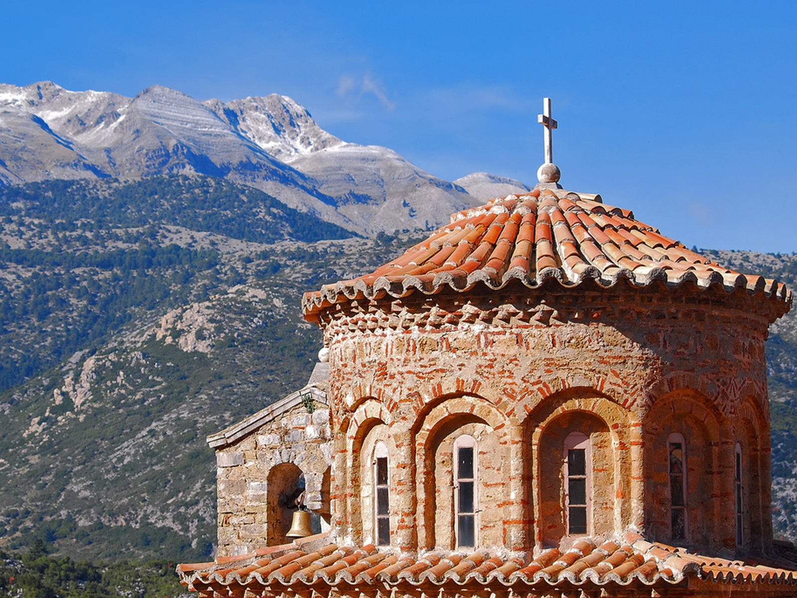 Church with mountain backdrop