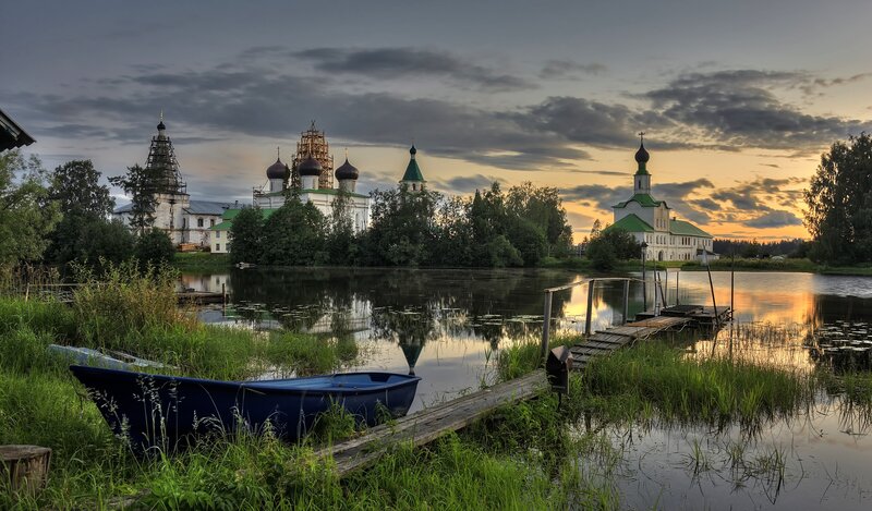 Churches on Lake Shore