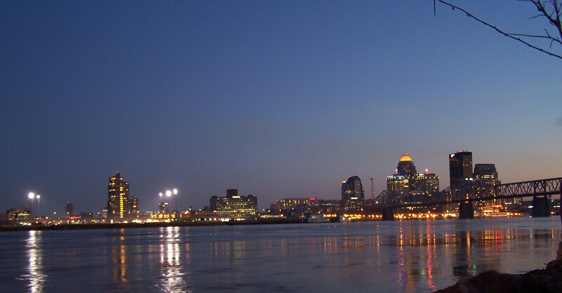 Cincinnati skyline at dusk