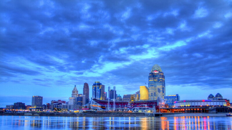 Cincinnati Skyline — Blue