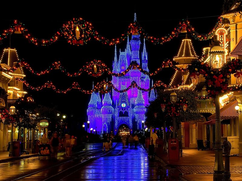 Cinderella Castle at Night — Blue