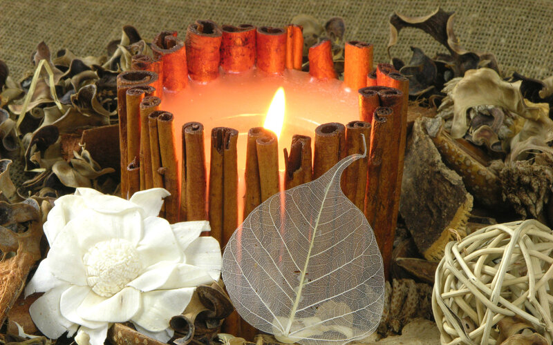 Cinnamon Candle Arrangement