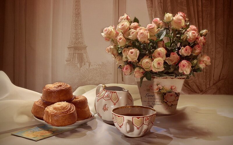 Cinnamon Rolls and Roses