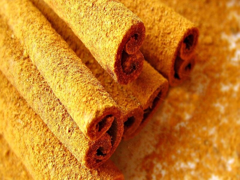 Cinnamon Sticks — Brown, Warm