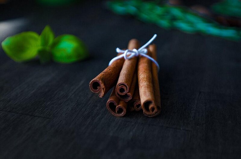 Cinnamon Sticks Bundle — Brown