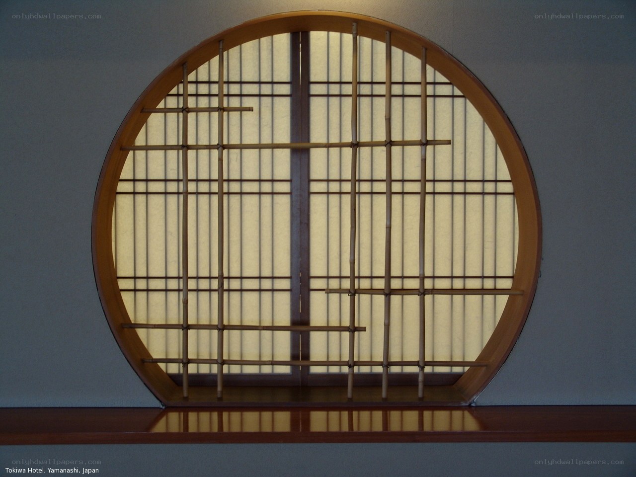 Circular window at Tokiwa Hotel