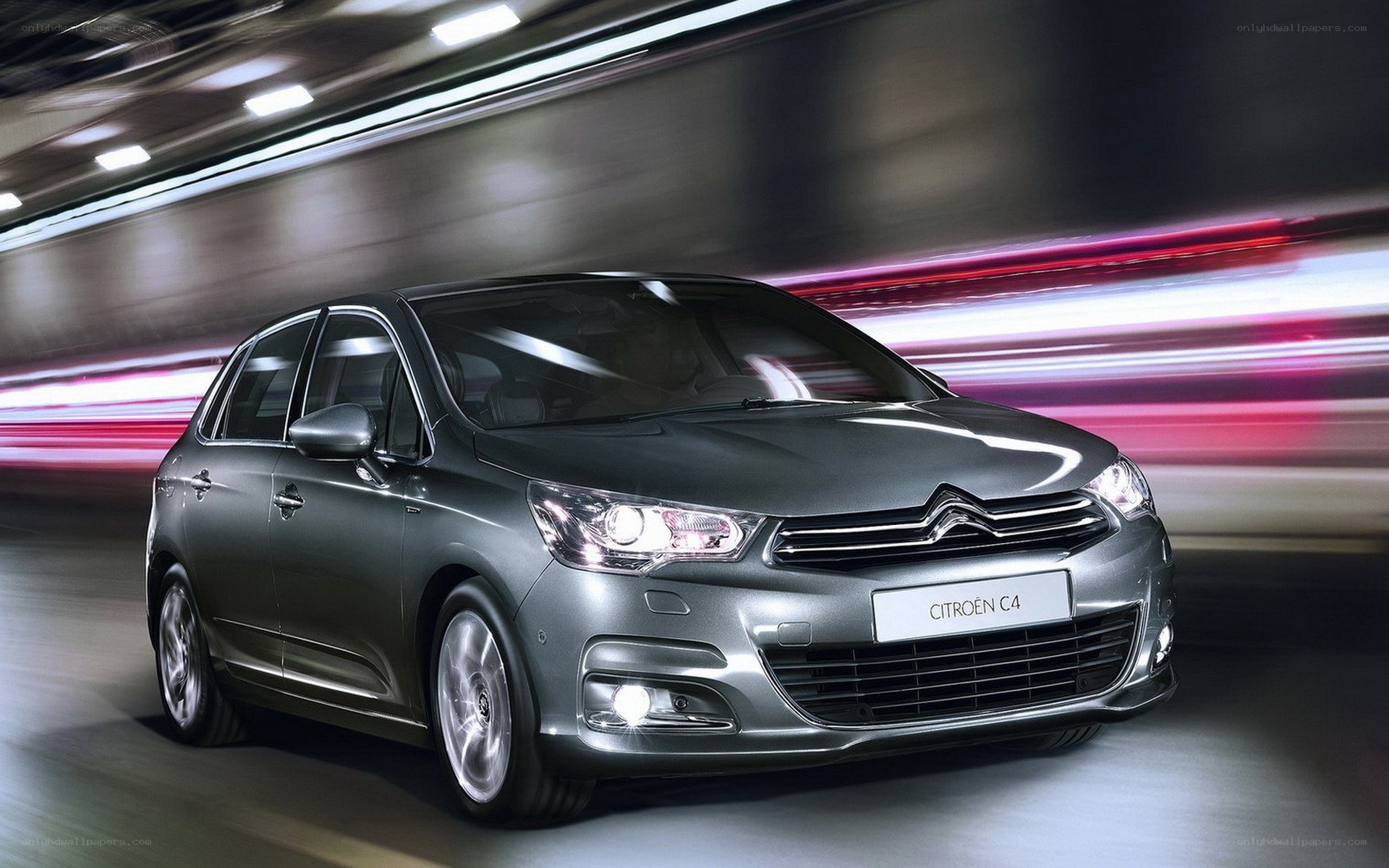 Citroën C4 in motion