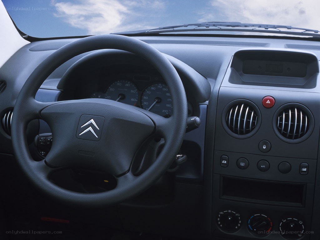 Citroën car interior dashboard