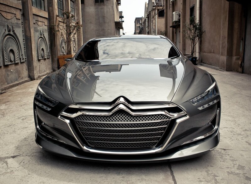Citroën concept car front view
