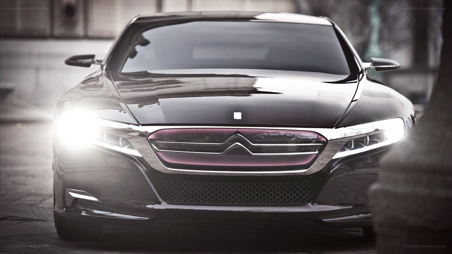Citroën concept car front view