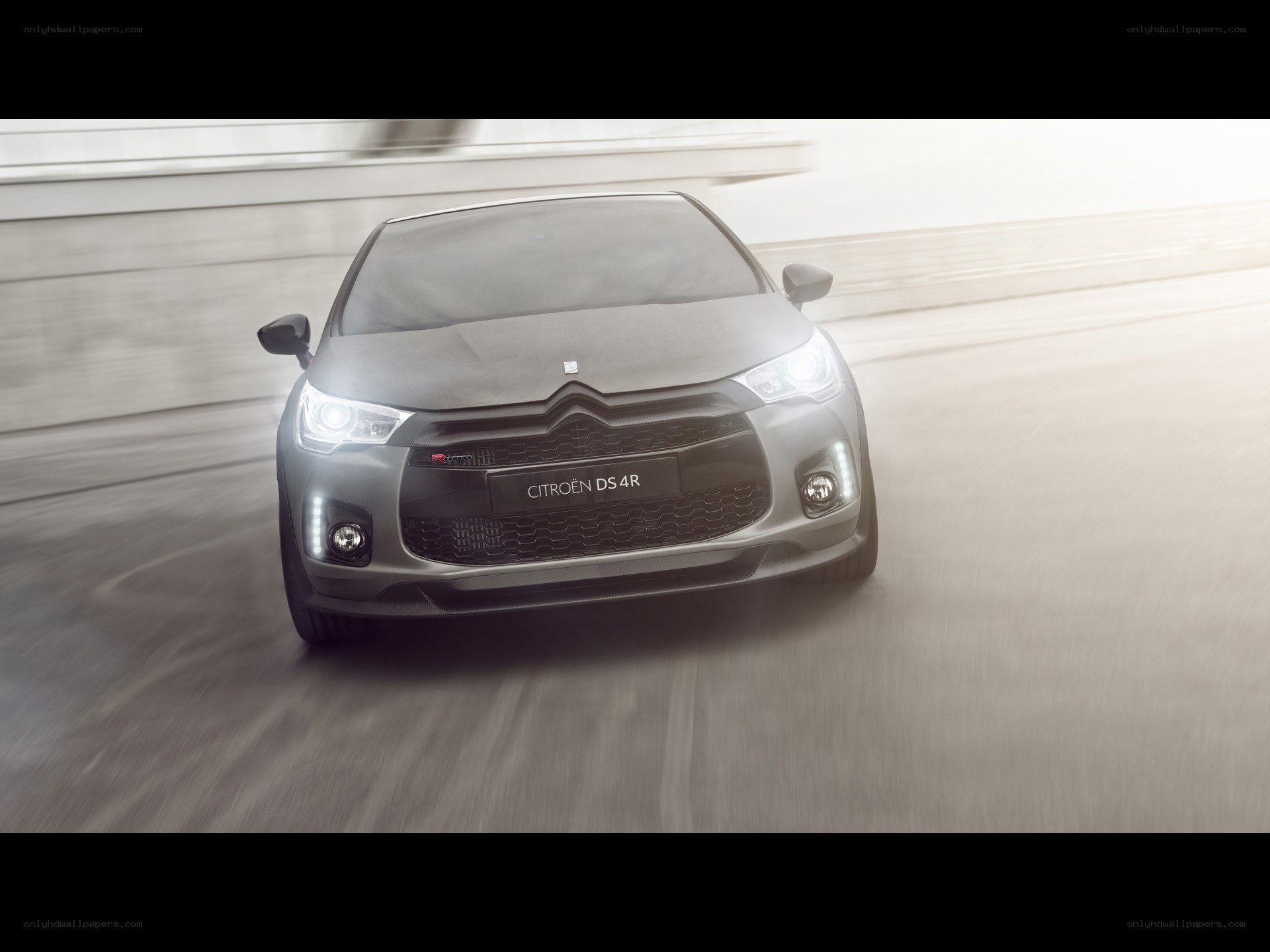 Citroën DS4R in motion