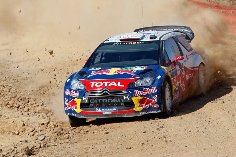 Citroën rally car in action