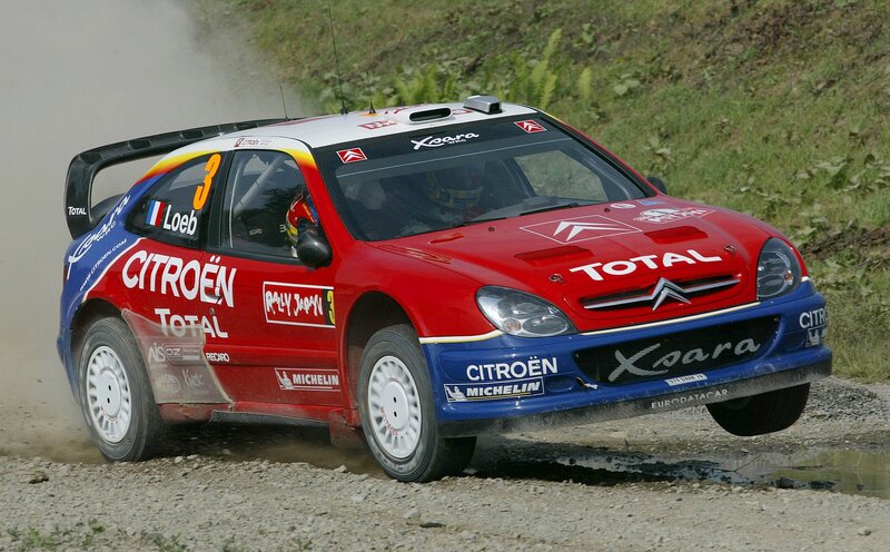 Citroën rally car in action