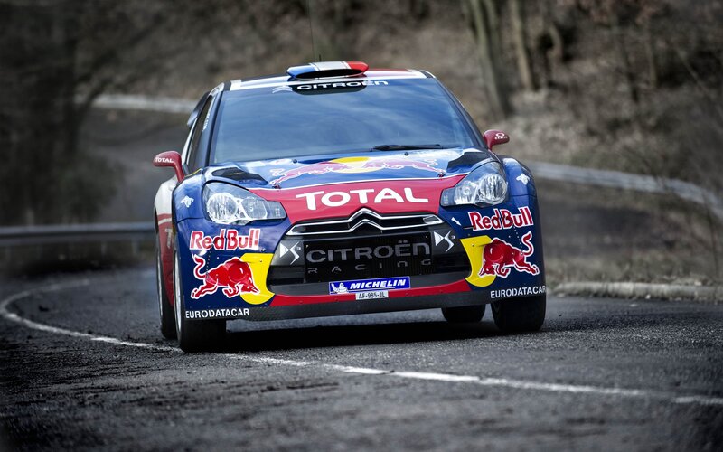 Citroën rally car on track