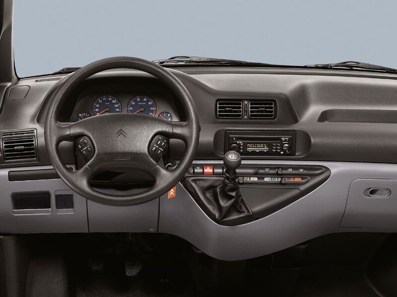 Citroën van interior dashboard