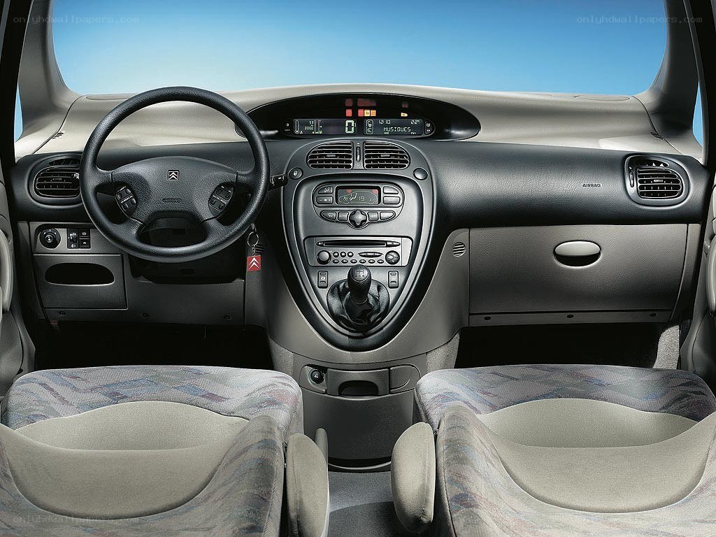 Citroën Xsara interior