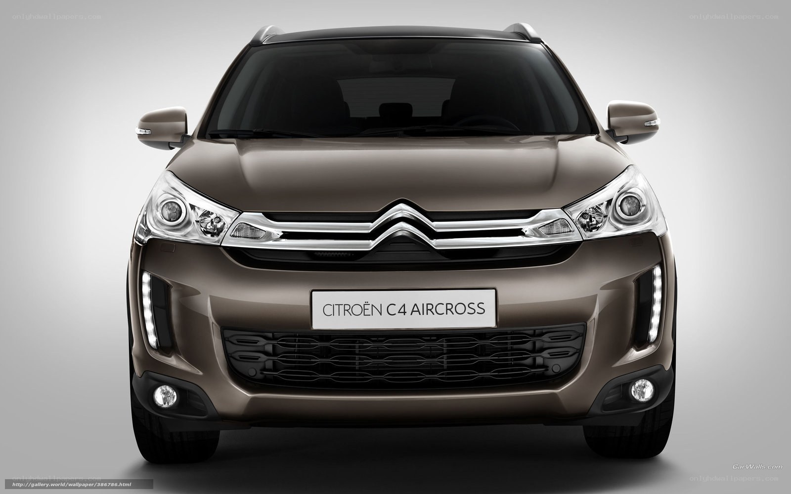 Citroen C4 Aircross front view