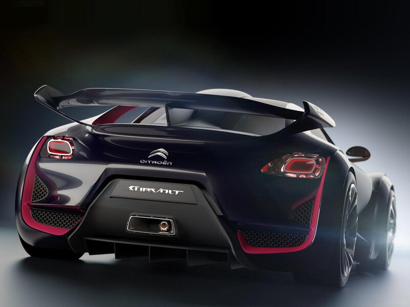 Citroen C6 Aircross — Black, Dramatic, Photograph