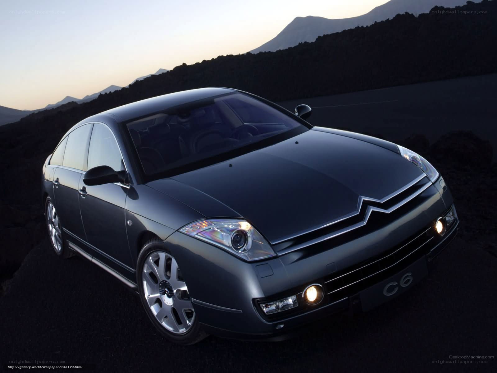 Citroen C6 sedan at dusk