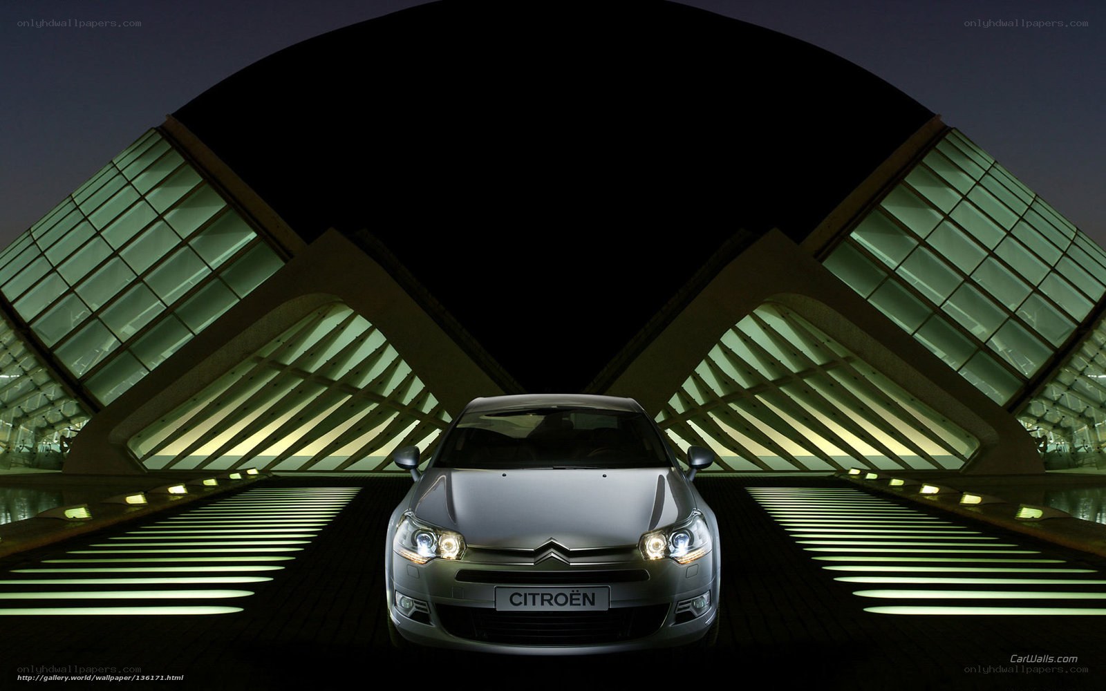Citroen car at modern building