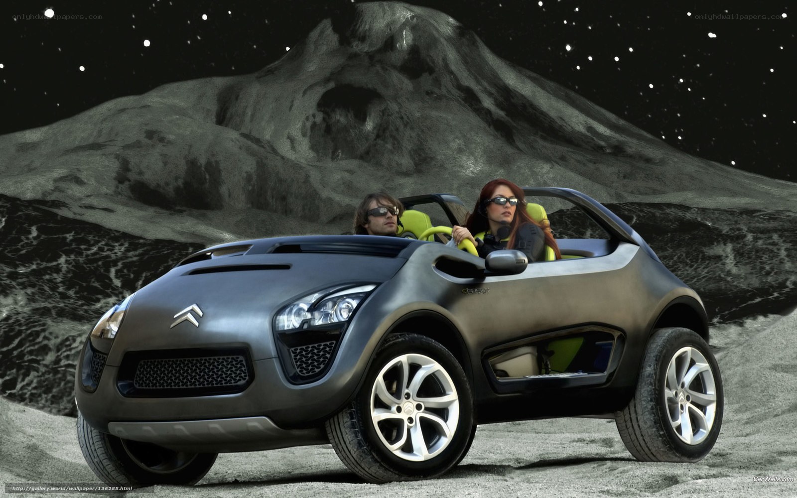 Citroen concept car on alien planet