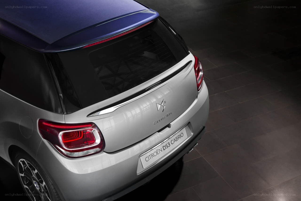 Citroen DS3 Cabrio rear view